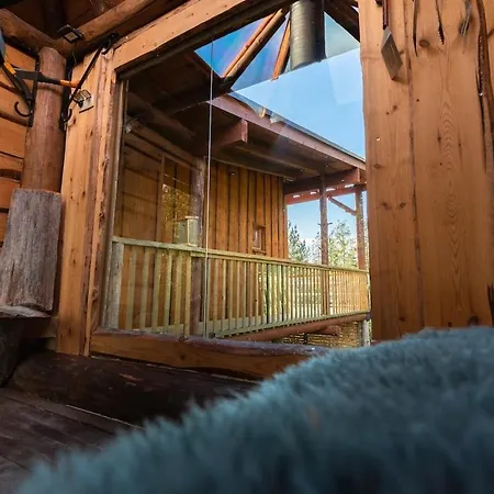 Rock Lummelahti, Saimaa Chalet